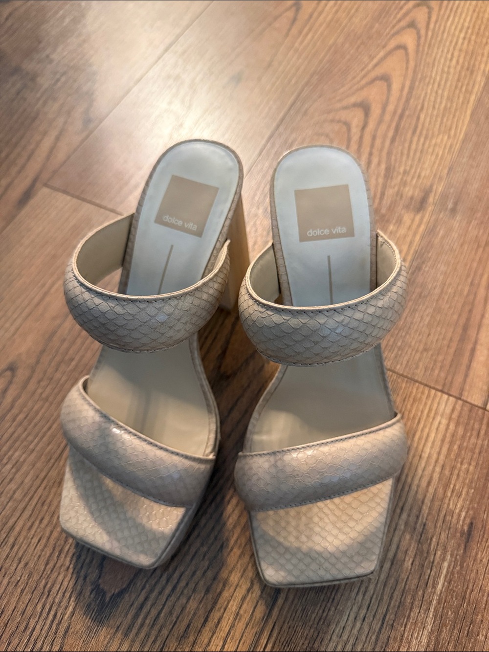 Dolce Vita Sandals